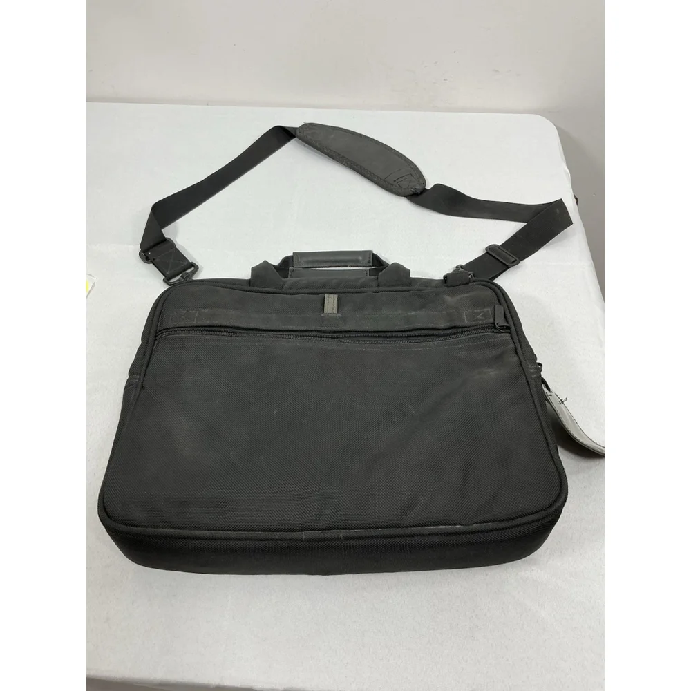 Codi Laptop/tablet/messenger Bag Student Travel Carryon 17x4.25x14